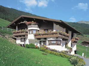 Haus, Eigentum, Bergdorf, Gebirge, Gebäude, Berg, Zuhause, Alpen, Die Architektur, Bergstation