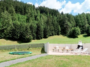 Pflanze, Wolke, Himmel, Eigentum, Grün, Natur, Natürliche Landschaft, Botanik, Baum, Grundstueck