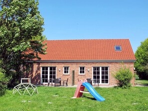 Eigendom, Huis, Huis, Onroerend Goed, Dak, Gebouw, Boom, Verblijf, Landelijk Gebied, Land Lot