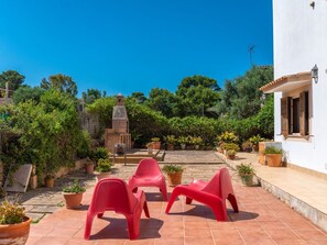 Plant, Sky, Building, Flowerpot, Azure, Tree, Houseplant, Leisure, Outdoor Furniture, Flooring