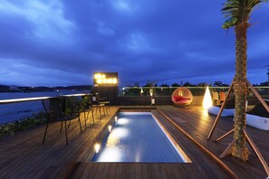 屋外プール