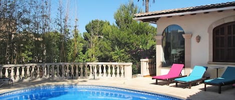 Piscine, Propriété, Immobilier, Maison, Domicile, Bâtiment, Loisir, Vacances, Biens, Recours