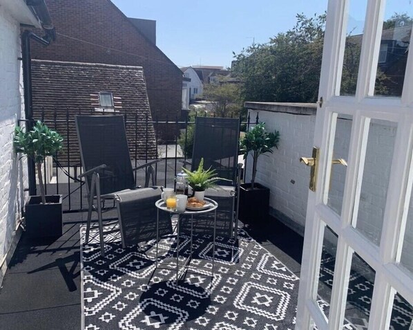 Private Roof Terrace, off the master bedroom 