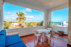 La Iguana #8 terrace and outdoor dining area - Half Moon Bay 2 bedroom Akumal Mexico vacation rental