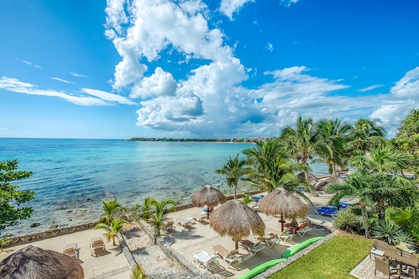 View of Half Moon Bay from the condo - La Iguana condo 7, 1 Bedroom, Akumal Mexico vacation rental