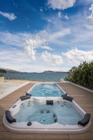 Bubbelpool utomhus