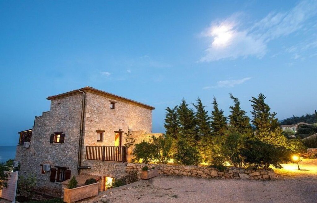 Picture of villa