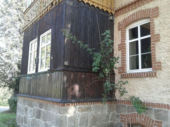 Exterior detail