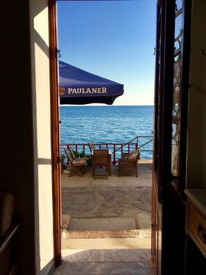 Main entrance door, view from the living room