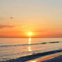 ENJOY A BEACH SUNSET