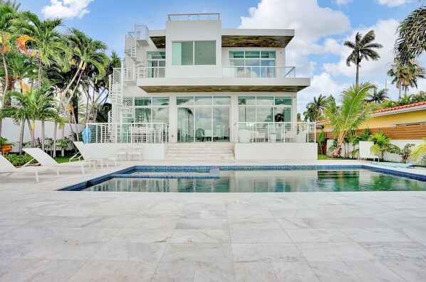 Piscine