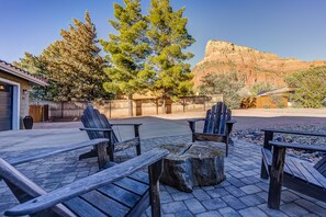 Surrounded by Red Rock Views