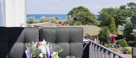 Balkon mit Meerblick