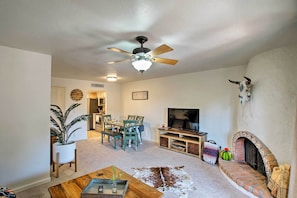 Living Room | Smart TV | Wood-Burning Kiva Fireplace | Free WiFi