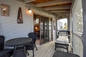 Main Level,Screened Porch,