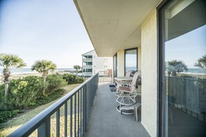 Private Oceanfront Balcony