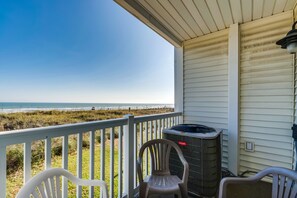 Private Oceanfront Balcony