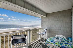 Private Oceanfront Balcony