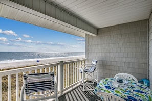 Private Oceanfront Balcony