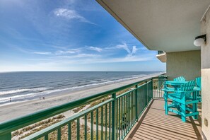 Private Oceanfront Balcony