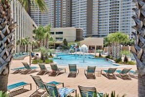 2 Family Oriented Pools 1 with Zero Entry