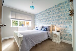 Seashells, Wells-next-the-Sea: Beautifully styled bedroom