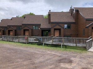 Exterior of the condo as you pull up. 