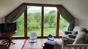 Sitting Room and TV