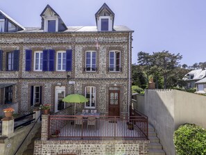 Ciel, Fenêtre, Plante, Arbre, Bâtiment, Immobilier, Façade, Porte, Design Urbain, Ville