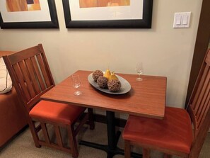 Dining For 2