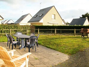 Eigentum, Haus, Hütte, Gras, Gebäude, Zuhause, Grundeigentum, Urlaub, Tabelle, Bauernhof