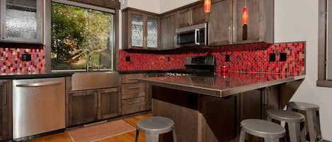 Beautiful Updated Kitchen - perfect for cooking with the family!