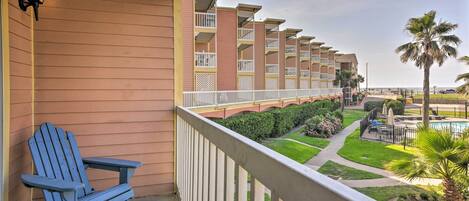 Galveston Vacation Rental | 1BR | 1BA | 500 Sq Ft | Elevator Access Available