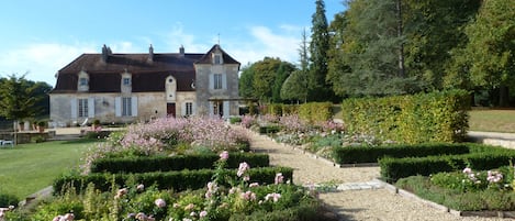 Le parc à droite