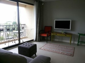 #817 Moroccan style 1 BR/garden view