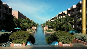 028 Marrakesh condo pool view