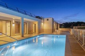 Udendørs pool