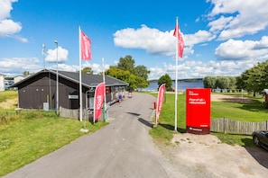 Esterni