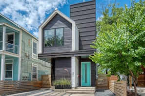 Modern Luxury nestled in historic Lavaca