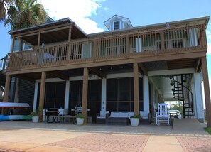 Awesome views of the bay on balcony and open access to water from the patio.