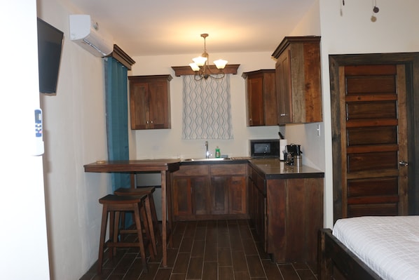 Fully equipped kitchen for a comfortable stay