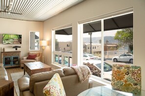 90 San Luis Unit A 1 Bedroom Avila Beach Vacation Rental