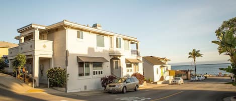 90 San Luis Unit A 1 Bedroom Avila Beach Vacation Rental