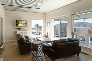 90 San Luis Unit B 1 Bedroom Avila Beach Vacation Rental