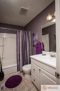 Beautiful 1 & 2 Bedroom Suites located in East Regina - Fines Drive - Beautiful 2 Bedroom Suite at Fines Drive in East Regina - Unit 1