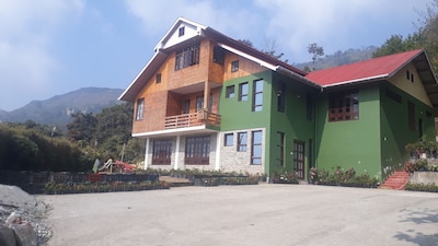 Organic Eden Home Stay