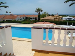 pool