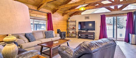 McCall Vacation Rental | 4BR | 2BA | Stairs Required | 1,635 Sq Ft