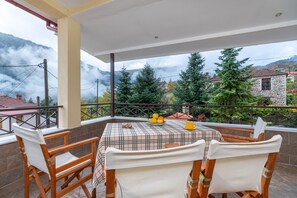 First-floor veranda