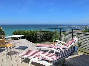 Water, Sky, Property, Furniture, Azure, Shade, Chair, Outdoor Furniture, Cloud, Leisure